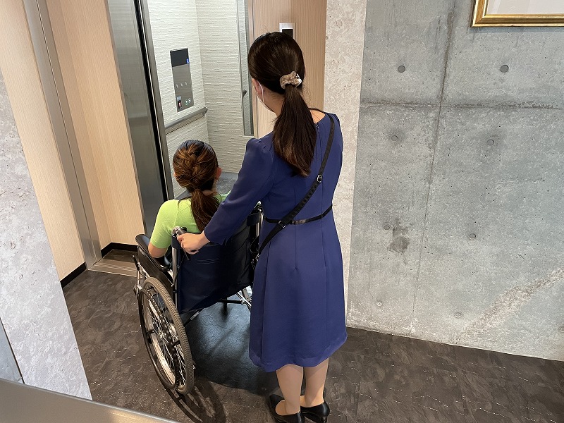 車いす（館内移動もサポートいたします）